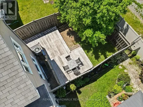 510 Pepperville Crescent Ottawa ON K2M 0E5