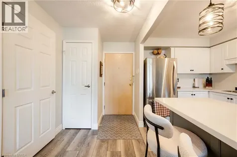 9 Bonheur Court Brantford ON N3P 1Z5