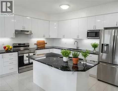 124 Hitchman Street Paris ON N3L 0M2