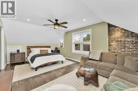 289 Ford Boulevard Windsor ON N8S 2E4
