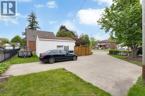 289 Ford Boulevard Windsor ON N8S 2E4