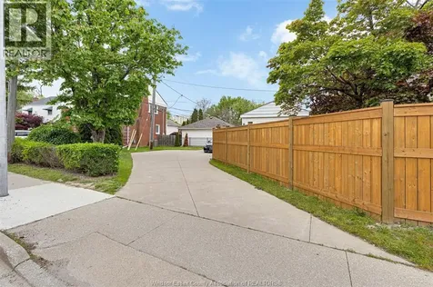 289 Ford Boulevard Windsor ON N8S 2E4