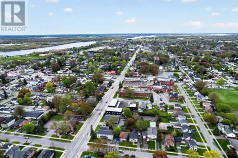 600 Second Street East Cornwall ON K6H 4H3
