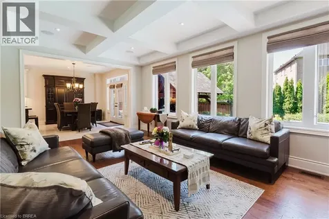 12 Grandell Drive Ancaster ON L9K 0H2