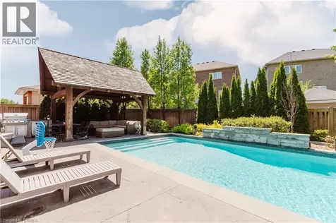12 Grandell Drive Ancaster ON L9K 0H2