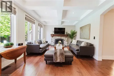 12 Grandell Drive Ancaster ON L9K 0H2