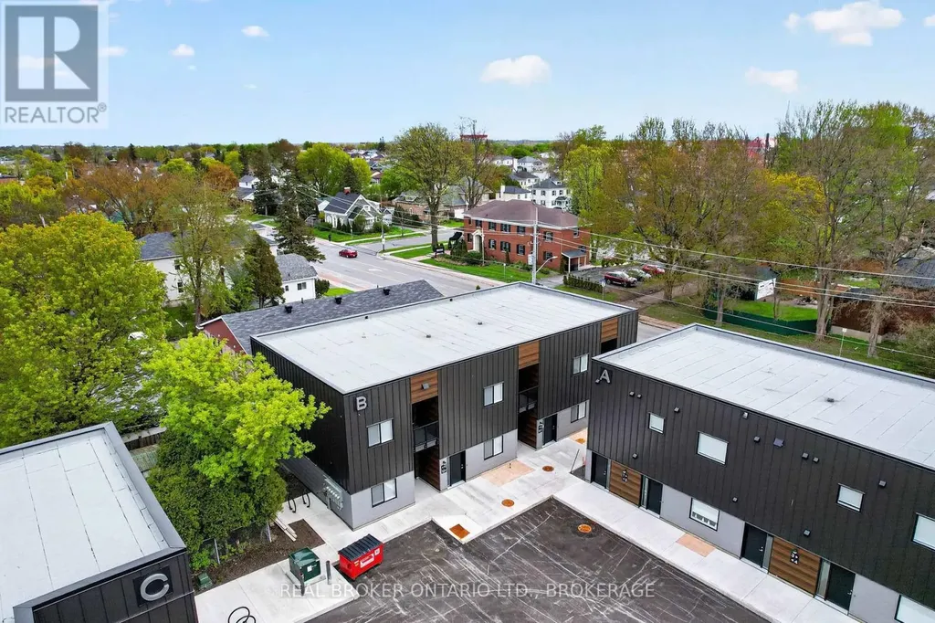 600 Second Street East Cornwall ON K6H 4H3