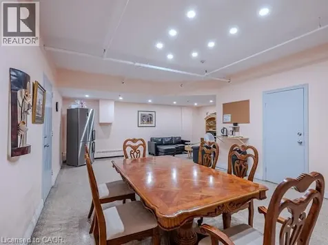 15 Nicklaus Drive Hamilton ON L8K 5L5