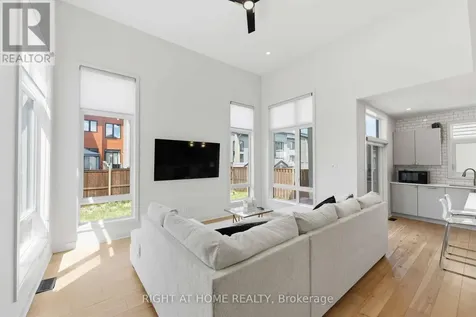 289 Mount Nebo Way Ottawa ON K1X 0E1