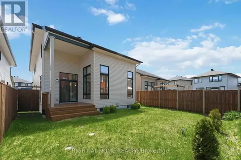 289 Mount Nebo Way Ottawa ON K1X 0E1