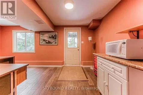 360 Cornridge Place Waterloo ON N2T 2N9
