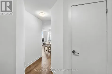405 Dundast Street West Oakville (go Glenorchy) ON L6M 5P9