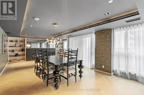 405 Dundast Street West Oakville (go Glenorchy) ON L6M 5P9