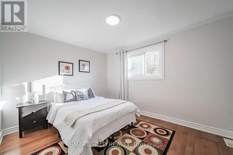 151 Silas Hill Drive Toronto (don Valley Village) ON M2J 2X8