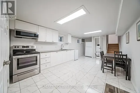 151 Silas Hill Drive Toronto (don Valley Village) ON M2J 2X8