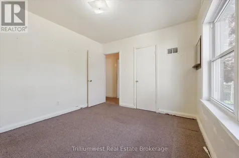 288 Margaret Avenue Kitchener ON N2H 4J7
