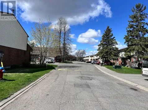 1721 Ambrose Drive Ottawa ON K1B 5J5