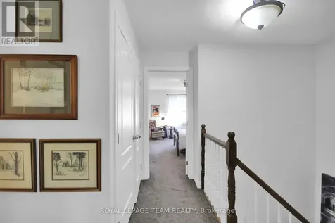 112 Talltree Crescent Ottawa ON K2S 0A9
