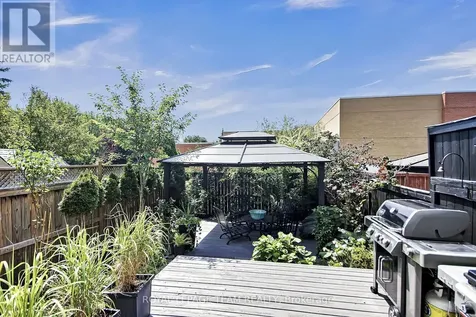 112 Talltree Crescent Ottawa ON K2S 0A9