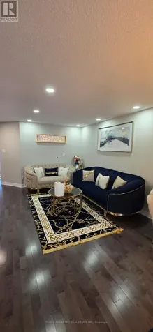 706 Trigoria Crescent Ottawa ON K4A 0T6