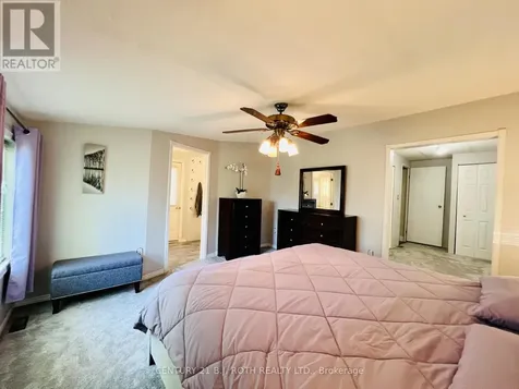1 Nectarine Court Innisfil ON L9S 1M4
