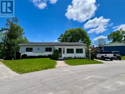 1 Nectarine Court Innisfil ON L9S 1M4