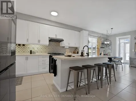 19 Berryman Lane Markham (cornell) ON L6B 1M6