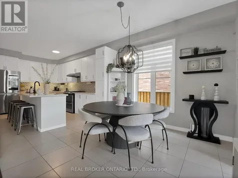 19 Berryman Lane Markham (cornell) ON L6B 1M6