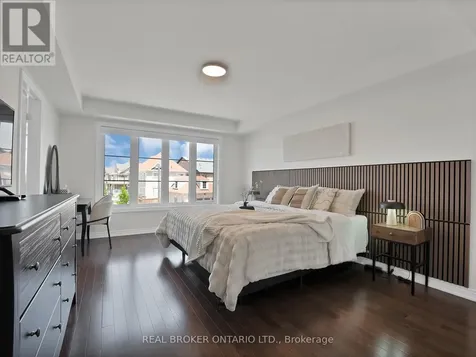 19 Berryman Lane Markham (cornell) ON L6B 1M6