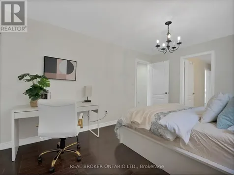 19 Berryman Lane Markham (cornell) ON L6B 1M6