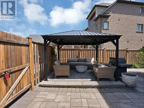 19 Berryman Lane Markham (cornell) ON L6B 1M6