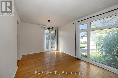 21 Southview Crescent Ottawa ON K2E 5R4