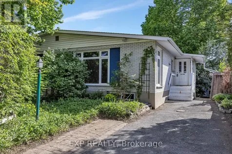 21 Southview Crescent Ottawa ON K2E 5R4