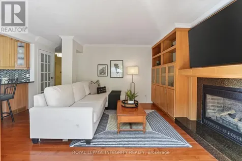 1243 Plante Drive Ottawa ON K1V 9E9