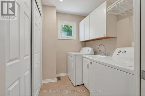 1243 Plante Drive Ottawa ON K1V 9E9
