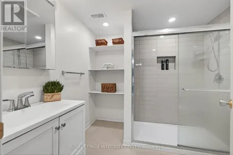 1243 Plante Drive Ottawa ON K1V 9E9