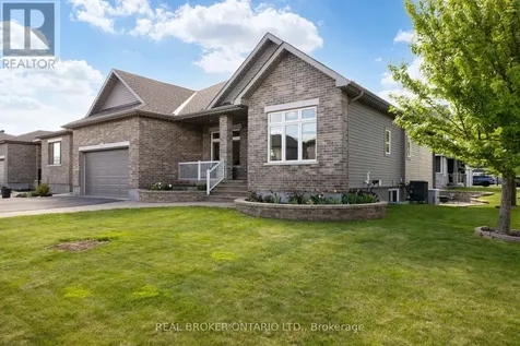 18 Bryce Court Carleton Place ON K7C 0E5