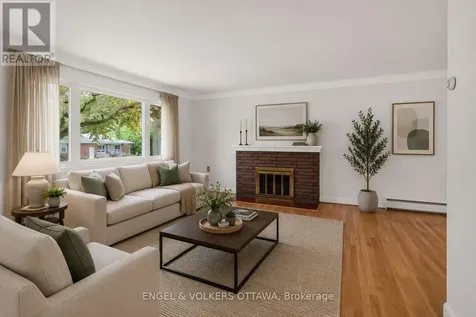 1166 Castle Hill Crescent Ottawa ON K2C 2A8