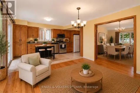 1166 Castle Hill Crescent Ottawa ON K2C 2A8