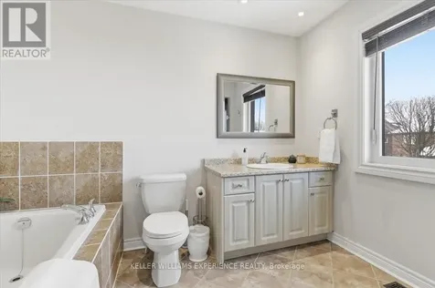 3 Bud Doucette Court Uxbridge ON L9P 0E4