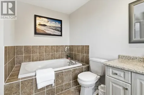 3 Bud Doucette Court Uxbridge ON L9P 0E4