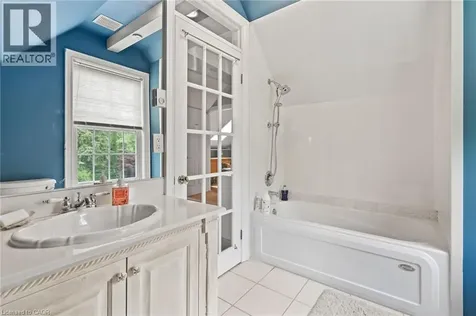 535 Charlotte Street Niagara-on-the-lake ON L0S 1J0