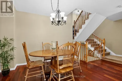 88 Furlong Crescent Ottawa ON K2M 2H9