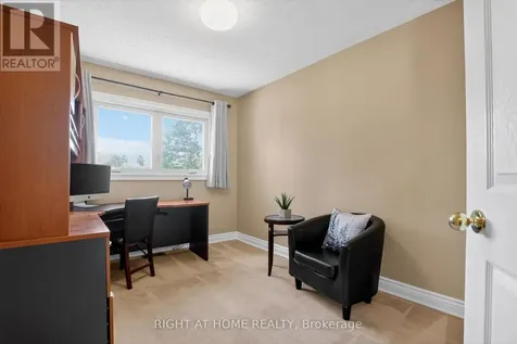88 Furlong Crescent Ottawa ON K2M 2H9