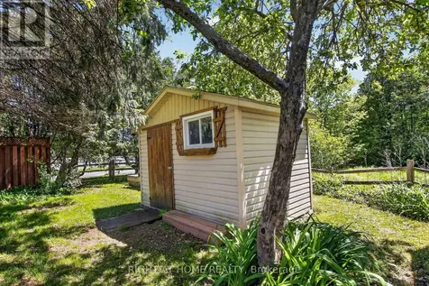88 Furlong Crescent Ottawa ON K2M 2H9