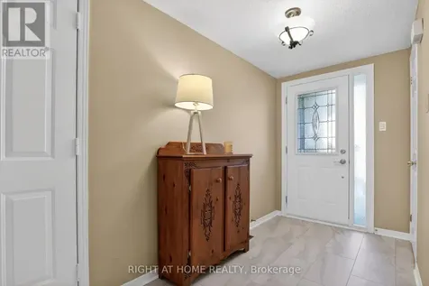 88 Furlong Crescent Ottawa ON K2M 2H9