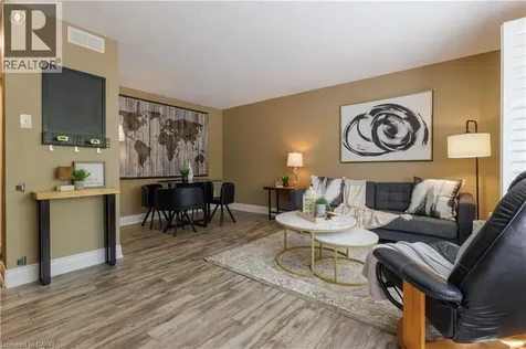 175 Elm Ridge Drive Kitchener ON N2N 1L7