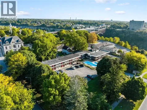 4625 Cataract Avenue Niagara Falls ON L2E 3M3