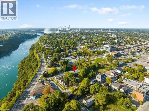 4625 Cataract Avenue Niagara Falls ON L2E 3M3