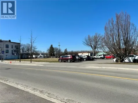 4625 Cataract Avenue Niagara Falls ON L2E 3M3